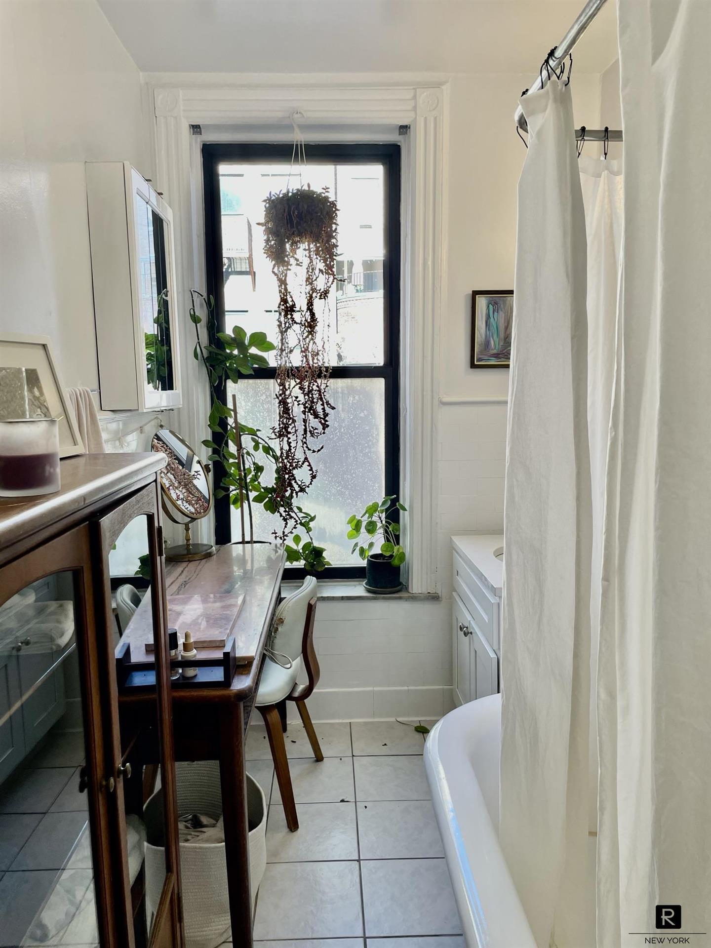 241 West 71st Street Lincoln Square New York NY 10023