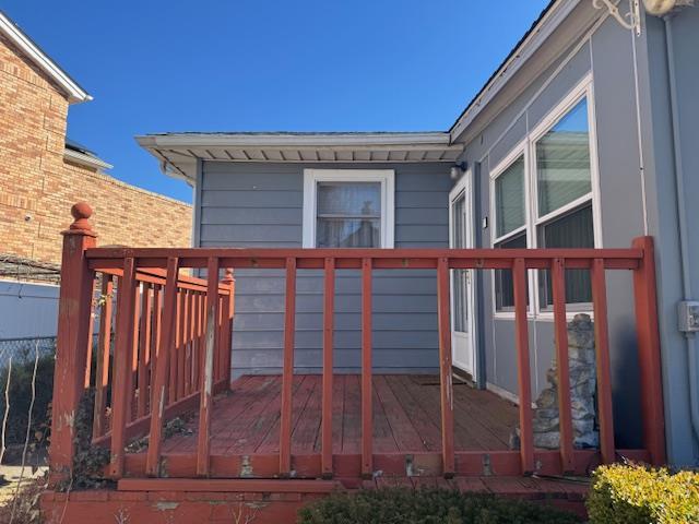 38-02 254th Street Little Neck Queens NY 11363