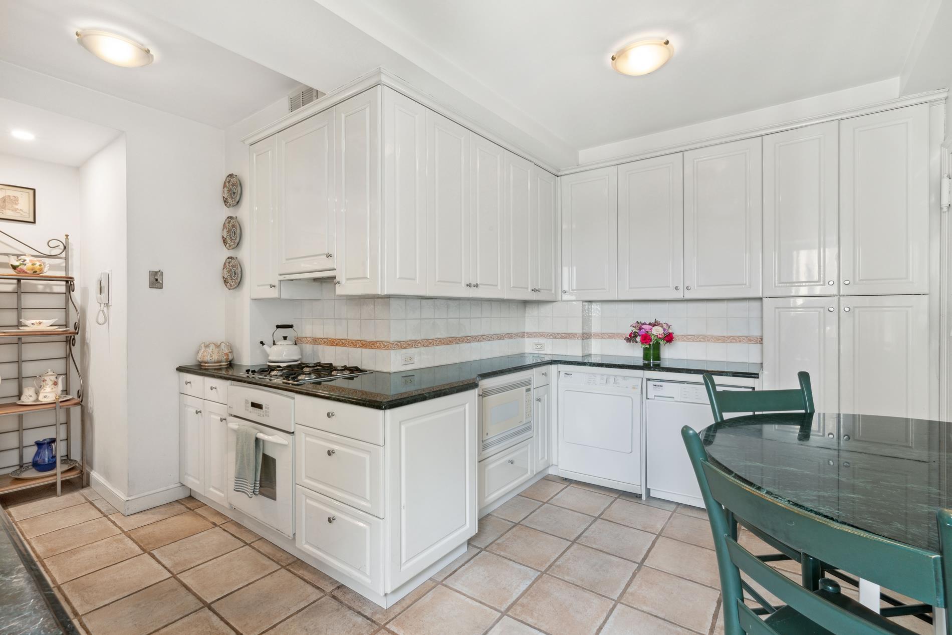 515 West End Avenue Upper West Side New York NY 10024