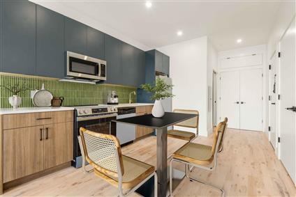 399 Halladay Street 405 Jersey City Jersey City NJ 07304