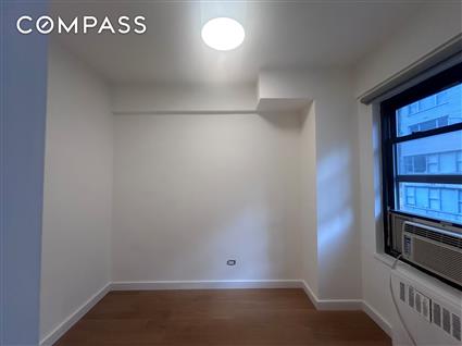 150 East 56th Street 10-A Turtle Bay New York NY 10022