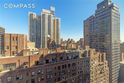 400 East 54th Street 22-D Sutton Place New York NY 10022