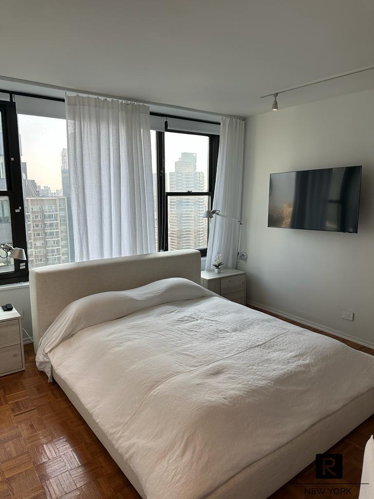 117 East 57th Street Midtown East New York NY 10022