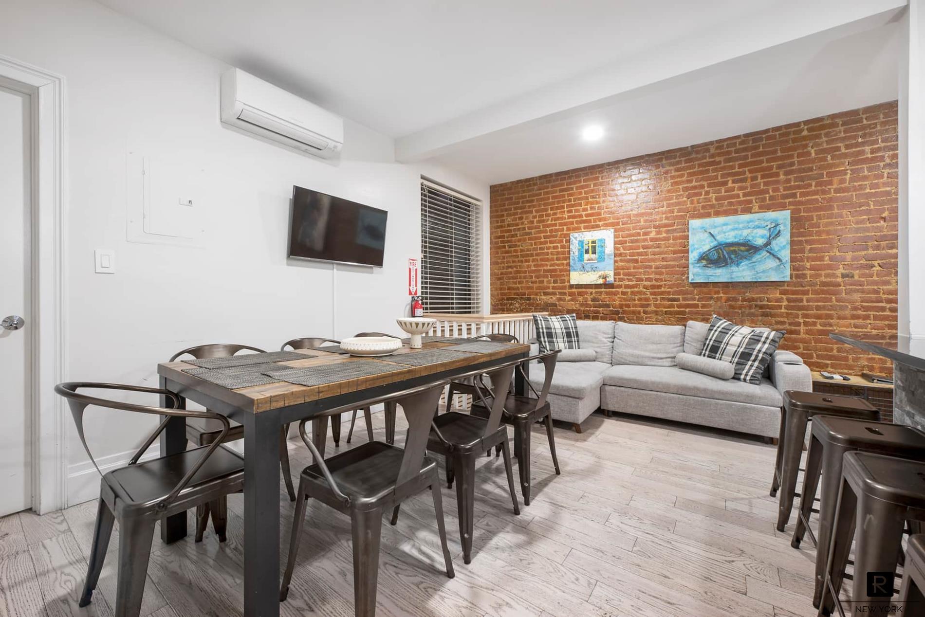 318 West 71st Street Upper West Side New York NY 10023