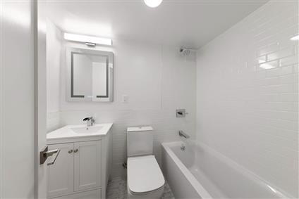 345 Clinton Avenue 7D Clinton Hill Brooklyn NY 11238
