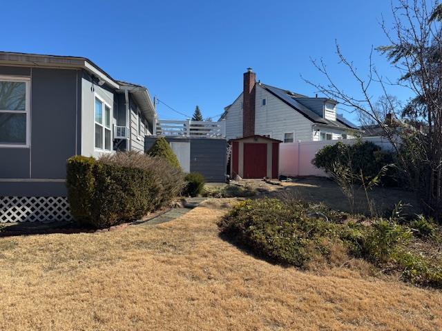 38-02 254th Street Little Neck Queens NY 11363