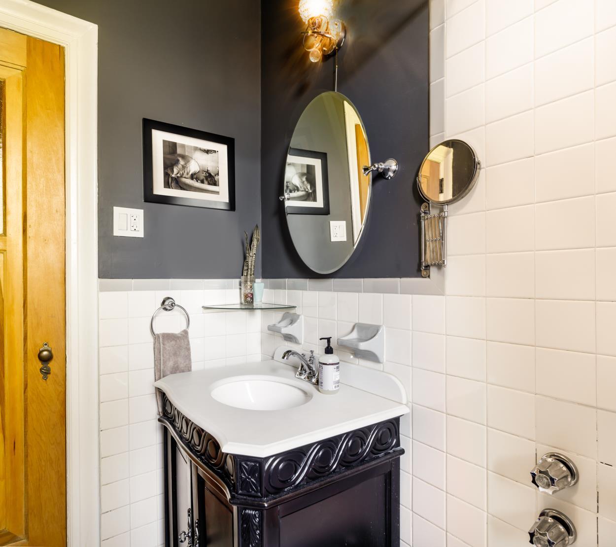 160-15 Powells Cove Blvd. A-202 Beechhurst Queens NY 11357