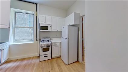 230-232 Thompson Street 5 Greenwich Village New York NY 10012