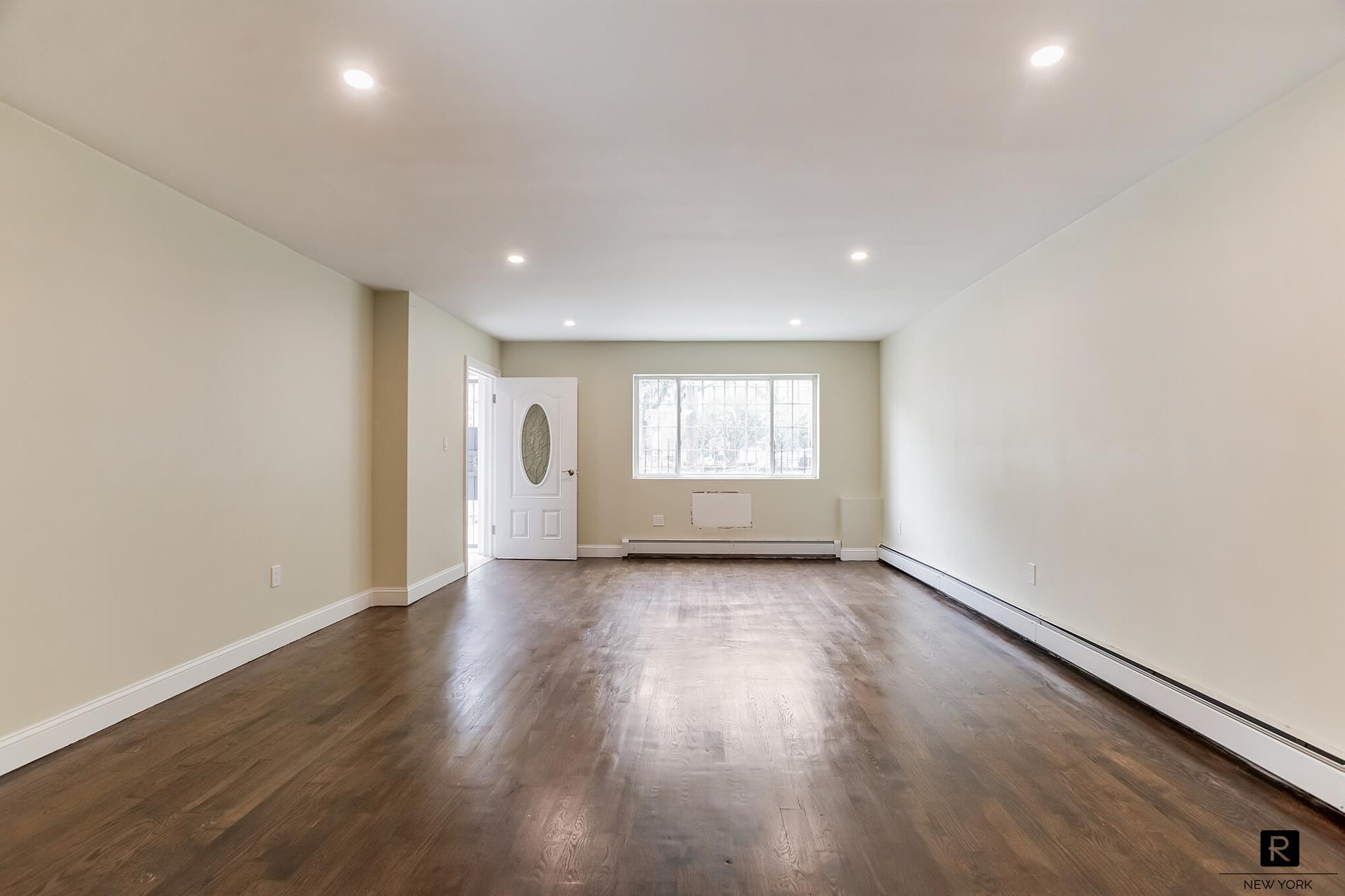 662 Crotona Park S Bronx NY 10456