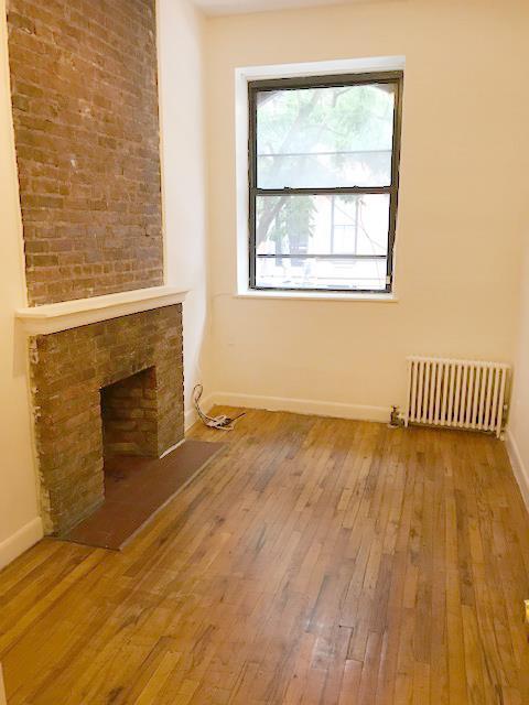 107 East 10th Street E. Greenwich Village New York NY 10003