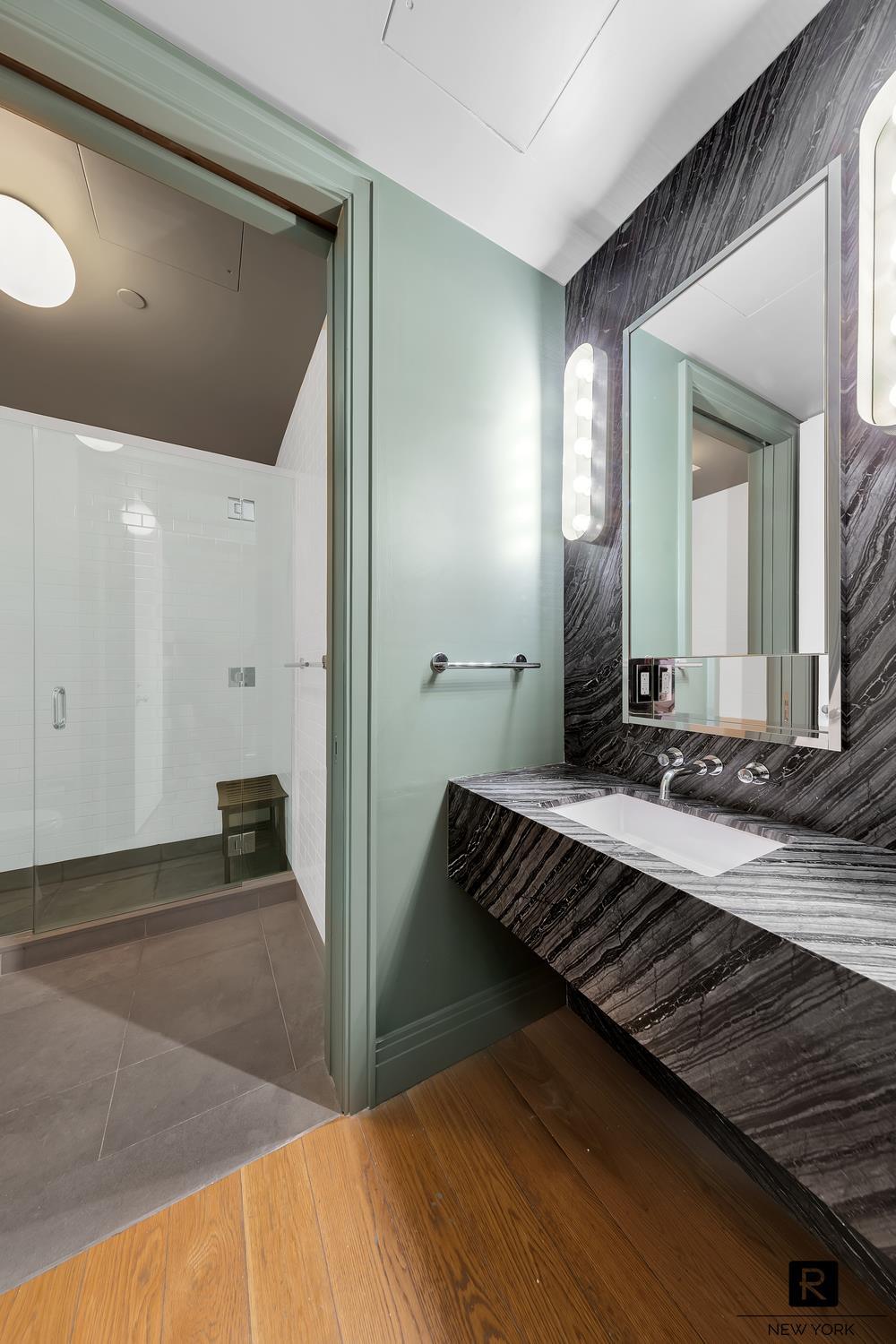 30 Sullivan Street Soho New York NY 10012