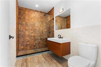 42-60 Crescent Street 5-A Long Island City Queens NY 11101