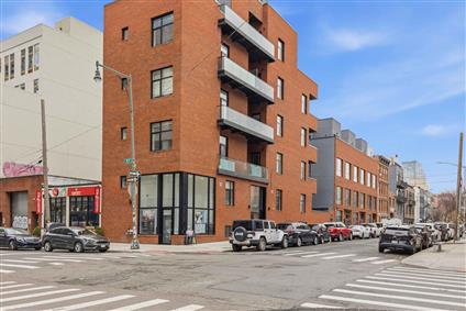 5-01 47th Road 2-A Long Island City Queens NY 11101