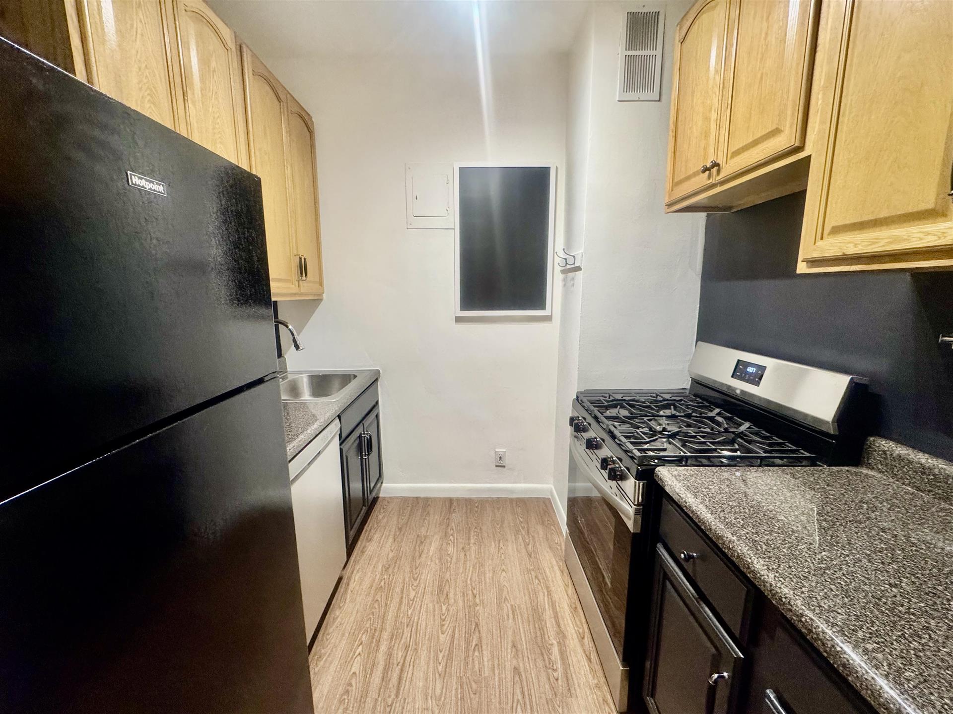 525 East 82nd Street Upper East Side New York NY 10028