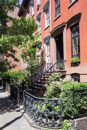21 Bank Street 4-F W. Greenwich Village New York NY 10014
