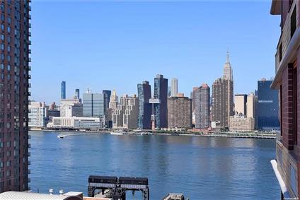 4-74 48th Avenue 12-J Hunters Point Queens NY 11109