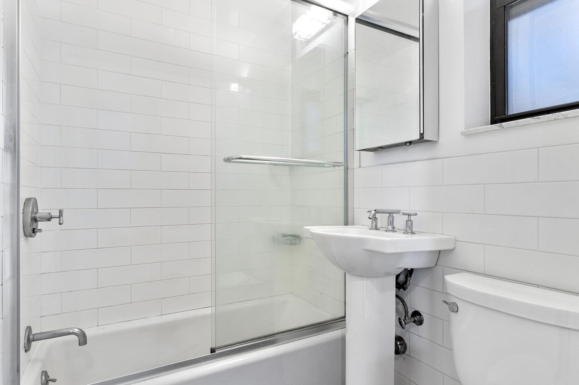 37 West 72nd Street Upper West Side New York NY 10023