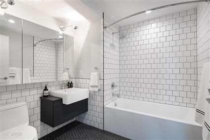 504 Myrtle Avenue 8-V Clinton Hill Brooklyn NY 11205