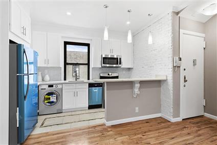 21-05 33rd Street 5G Steinway-Ditmars Queens NY 11105