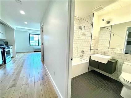504 Myrtle Avenue 8-W Clinton Hill Brooklyn NY 11205