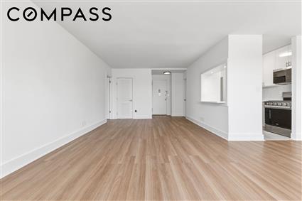 400 East 54th Street 24-E Sutton Place New York NY 10022