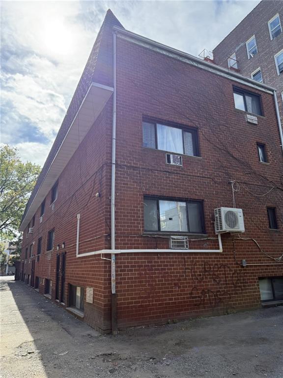 463 Avenue P Ocean Parkway Brooklyn NY 11223