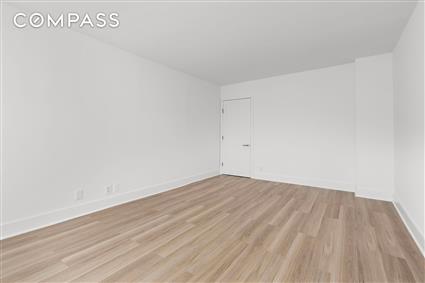 400 East 54th Street 19-H Sutton Place New York NY 10022