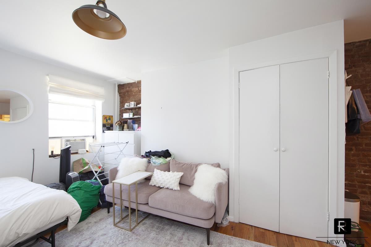 621 East 11th Street E. Greenwich Village New York NY 10009