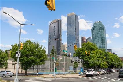 45-28 11th street Long Island City Long island City NY 11101