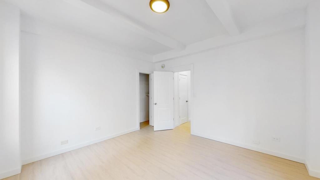 201 East 35th Street Midtown East New York NY 10016
