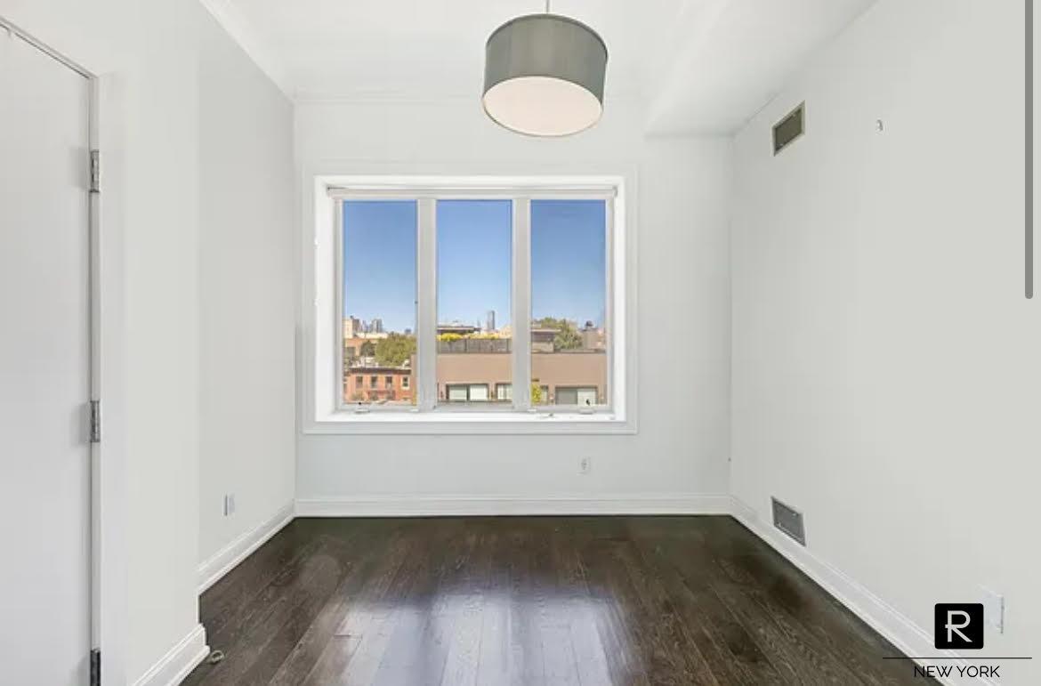 51 Woodhull Street Carroll Gardens Brooklyn NY 11231