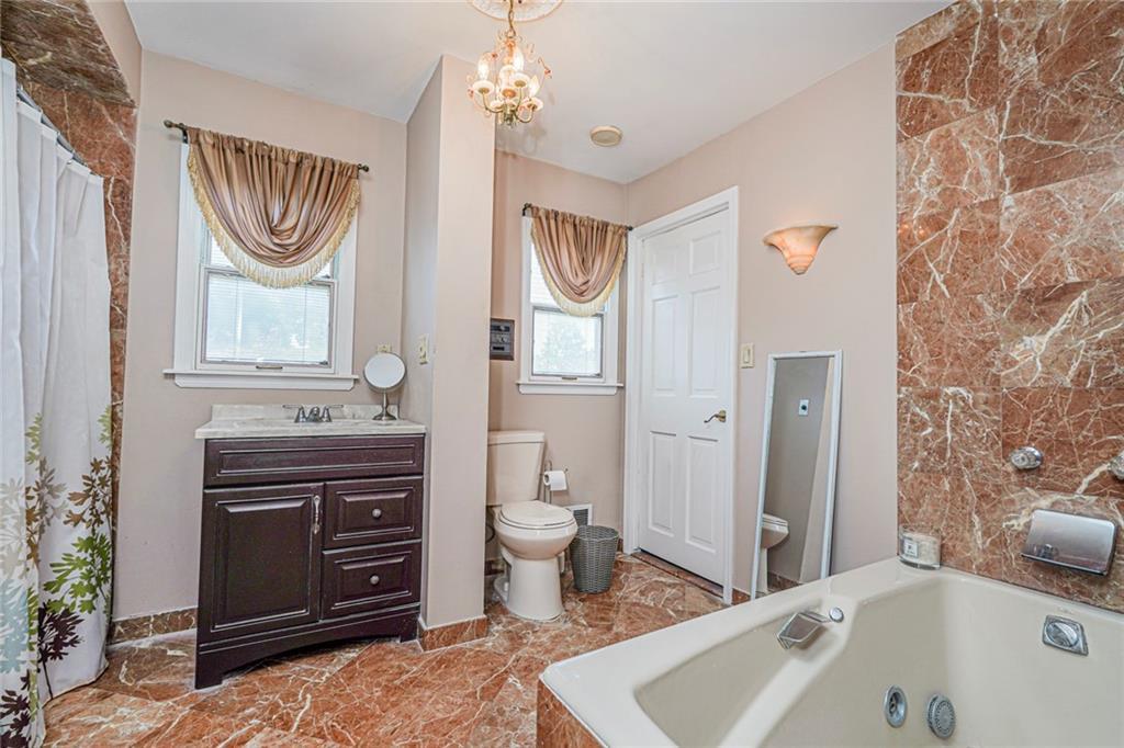 124 Barbara Street Richmond Town Staten Island NY 10306