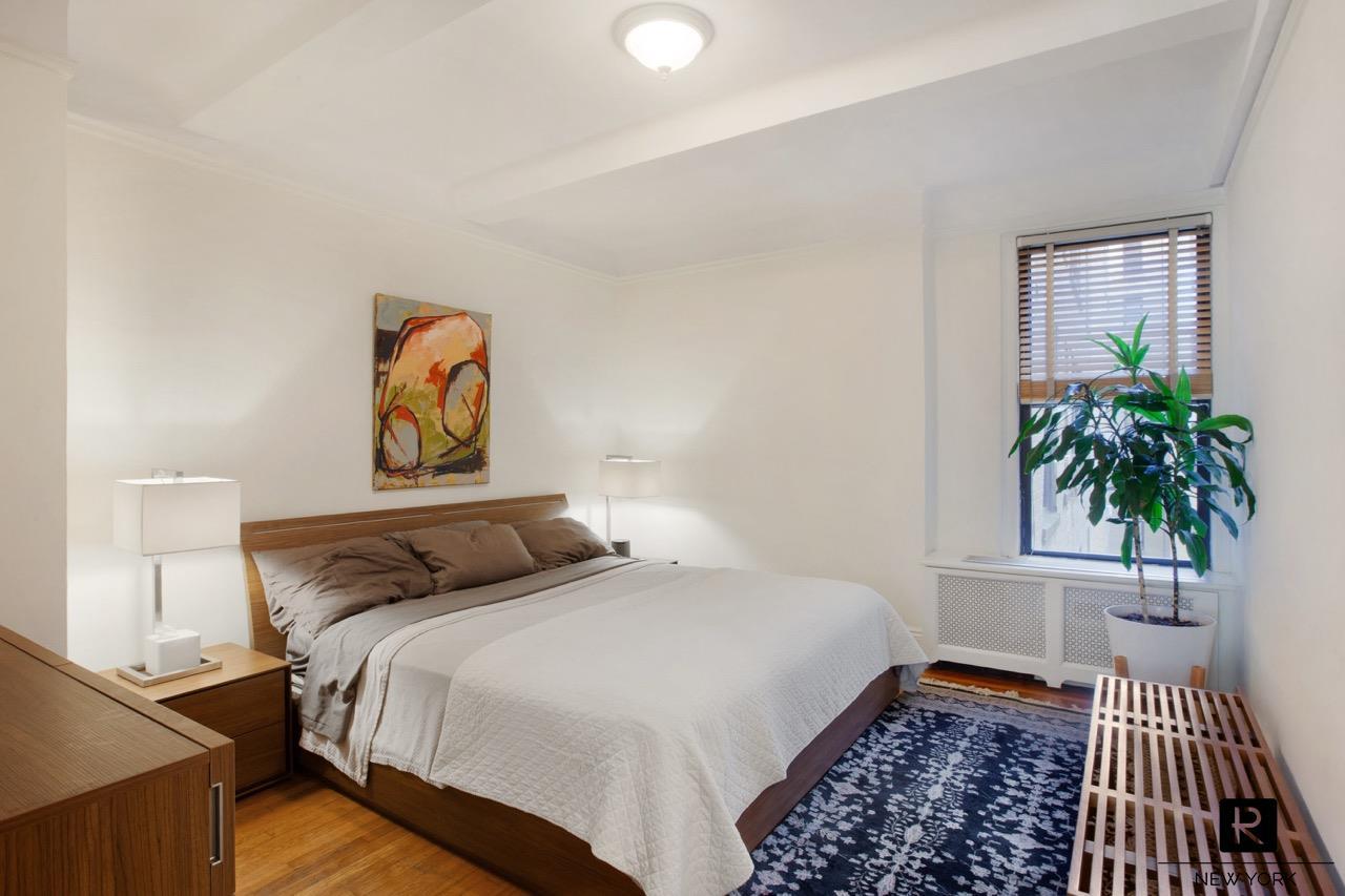 305 West 86th Street Upper West Side New York NY 10024