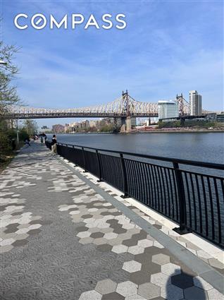 400 East 54th Street 30-D Sutton Place New York NY 10022