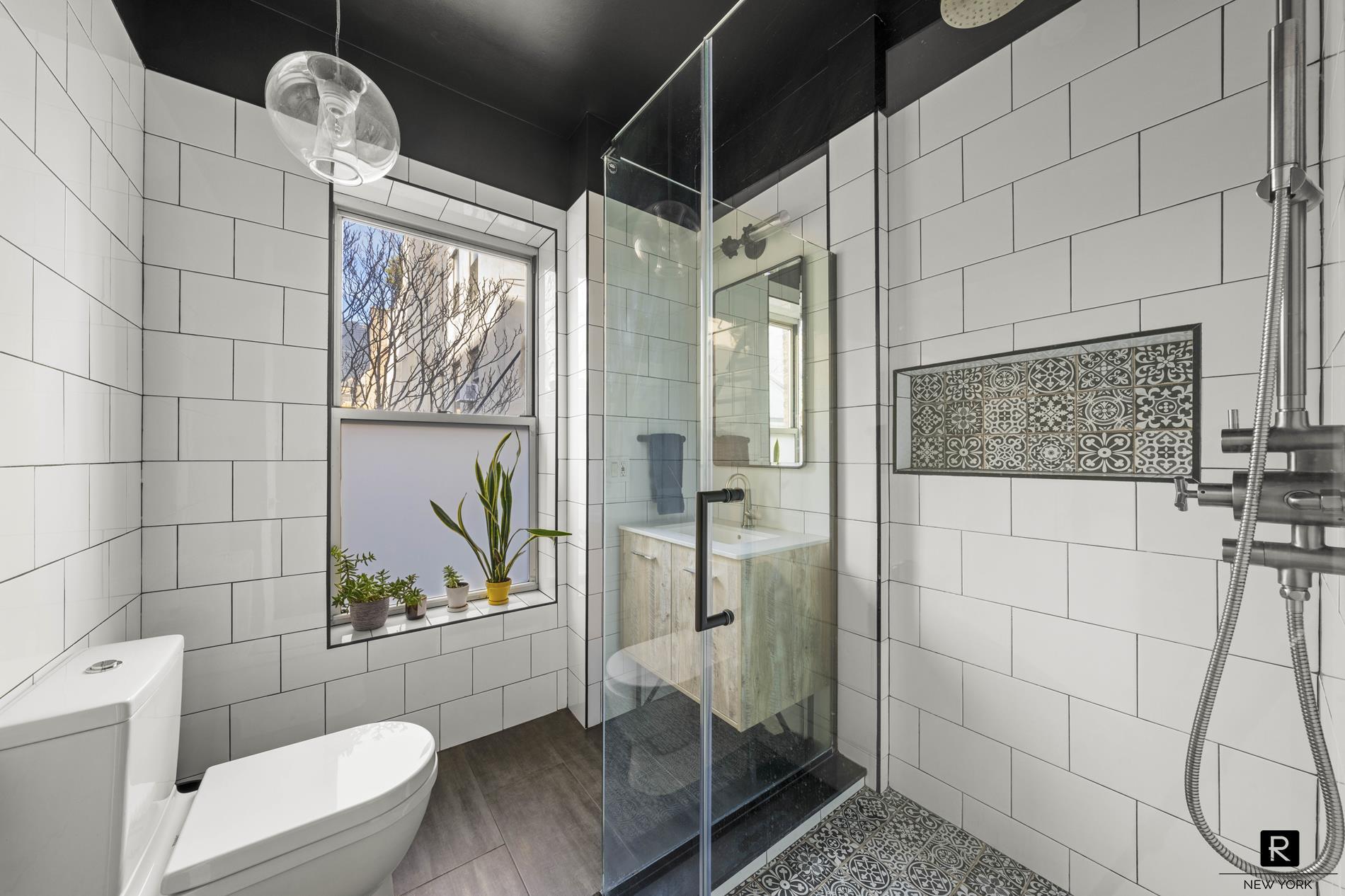 261 West 22nd Street Chelsea New York NY 10011