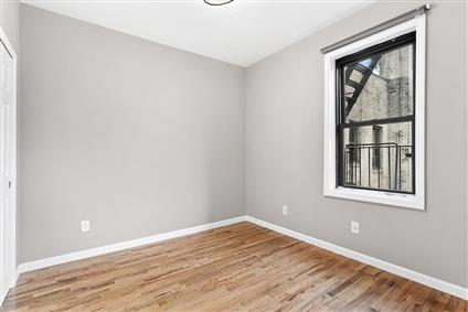 21-05 33rd Street 5G Steinway-Ditmars Queens NY 11105
