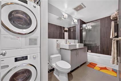 48-15 11th Street 2-G Long Island City Queens NY 11101