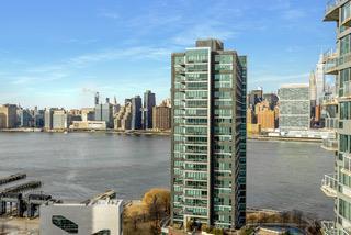 47-05 Center Blvd. 2514 Hunters Point Queens NY 11109