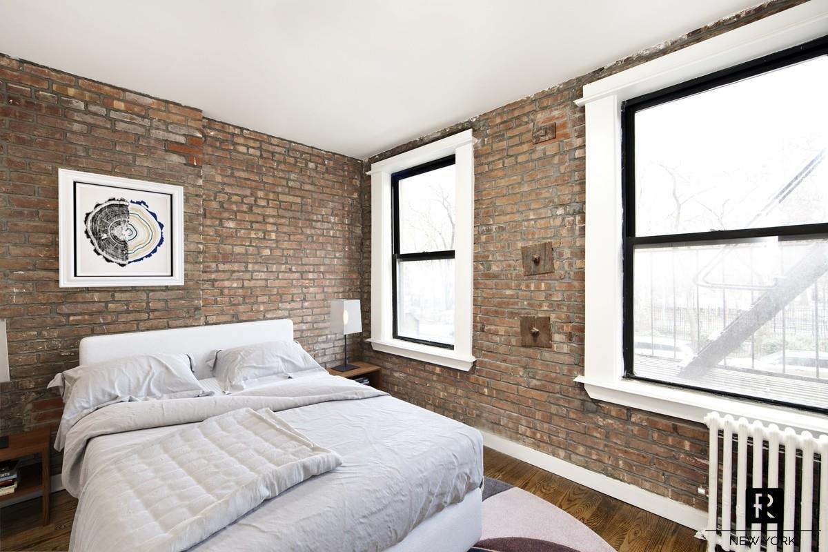 15 Essex Street Lower East Side New York NY 10002