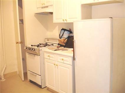 172 Spring Street, #3