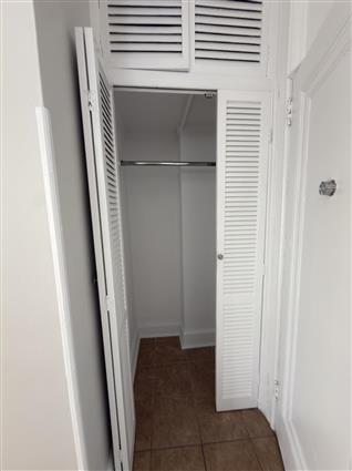 34-37 9th Street 3 Ravenswood Queens NY 11106