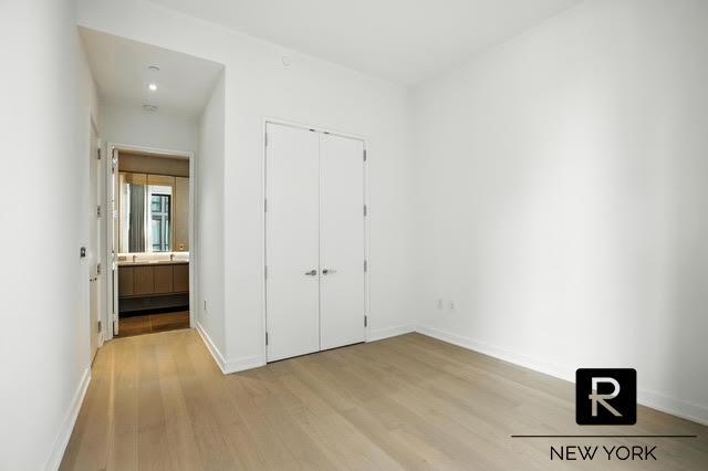 77 Charlton Street Soho New York NY 10014