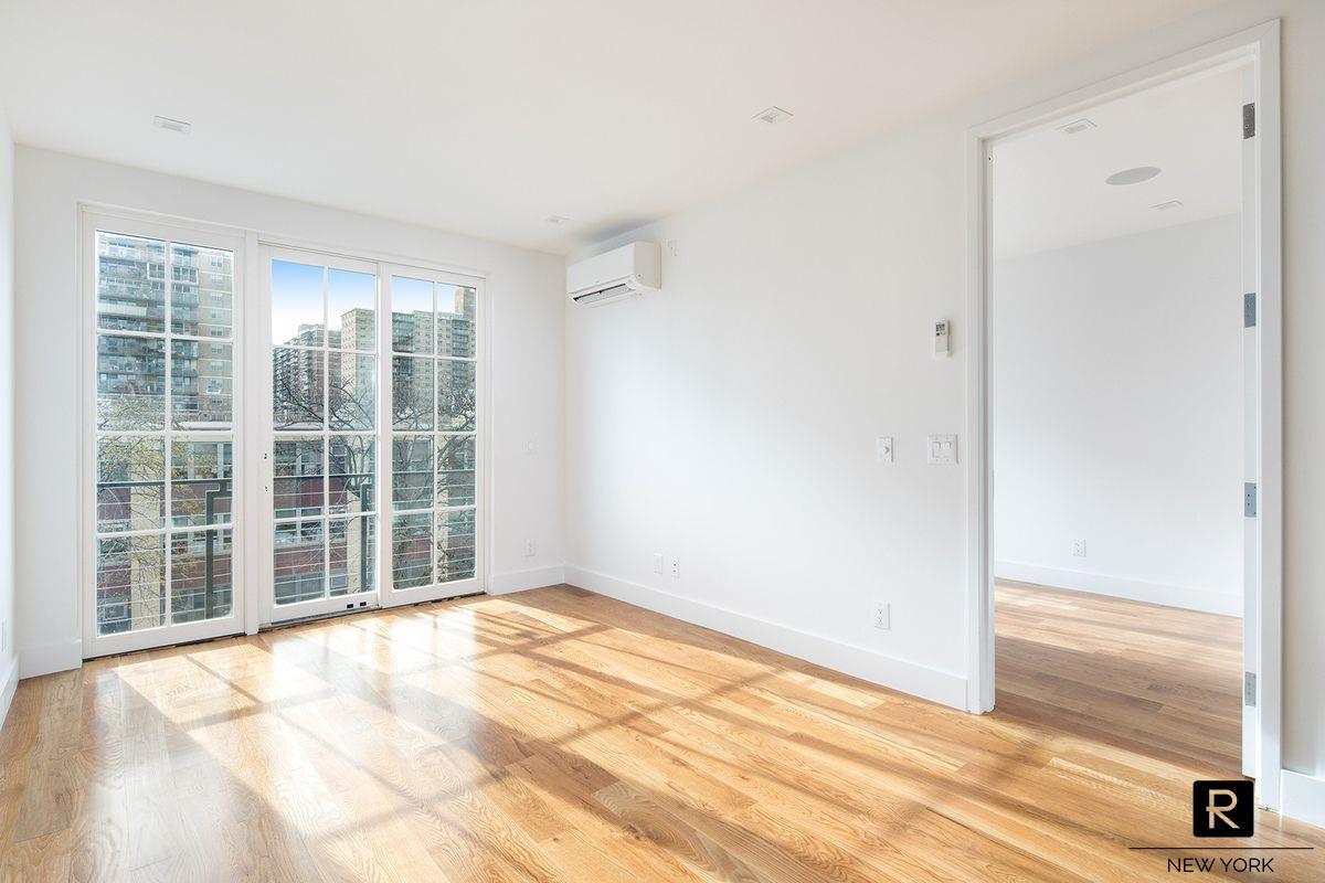 89 Montrose Avenue East Williamsburg Brooklyn NY 11206