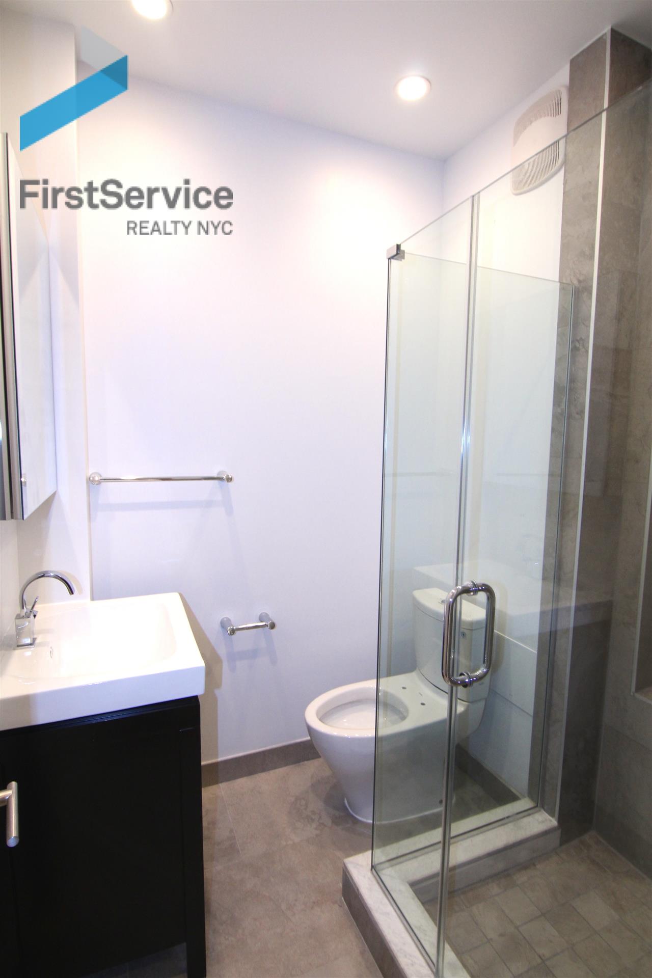 124 East 4th Street 5 E. Greenwich Village New York NY 10003