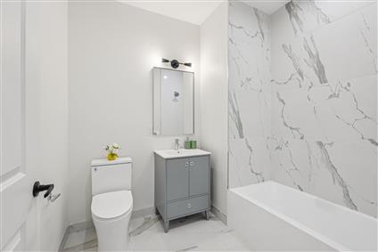 1 Mallory Avenue 2080 Jersey City Jersey City NJ 07305