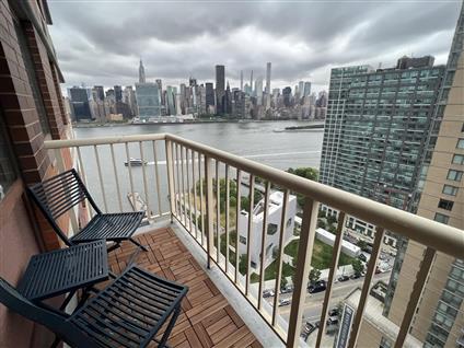 4-74 48th Avenue 28-C Hunters Point Queens NY 11109