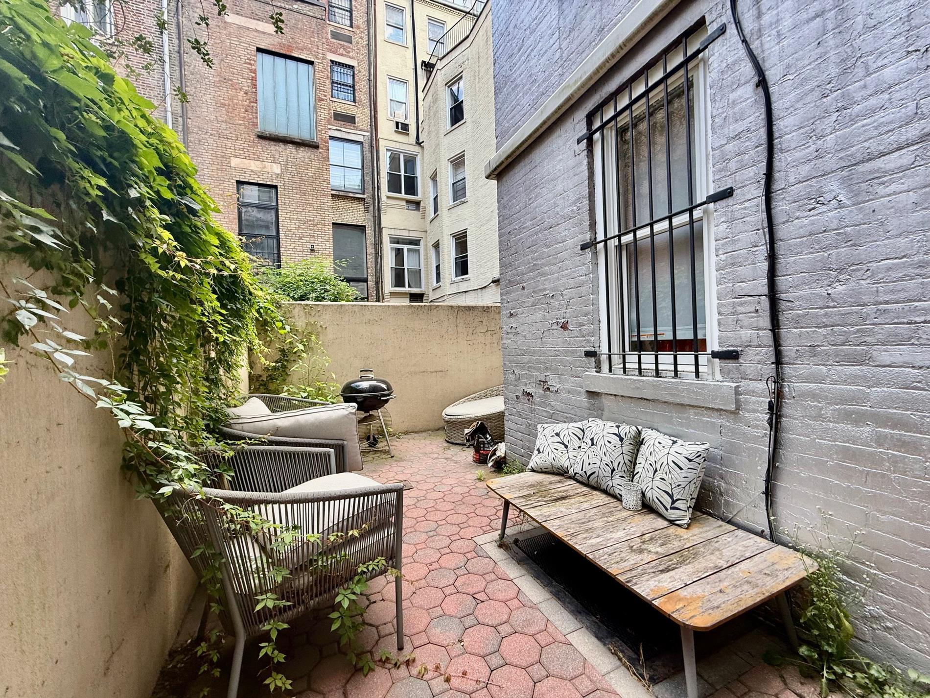 37 West 75th Street Upper West Side New York NY 10023