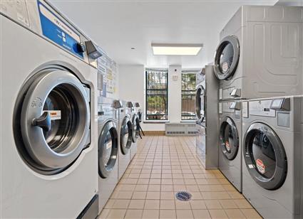 231 West 148th Street 4-Q West Harlem New York NY 10039